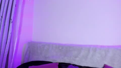 Snapshot of venus_naughty_1 chatting on November 2025 12:31:01 AM Sofi online show from November 2025 12:31:01 AM