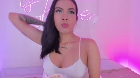 venus_nite online show from October 2025 08:55:02 PM