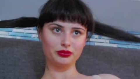 venusinylons online show from June 2026 03:14:02 PM