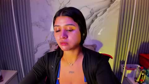 Venusowen  online show from May 2026 02:02:01 PM