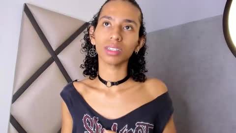 venuss_03 online show from October 2025 03:47:02 AM