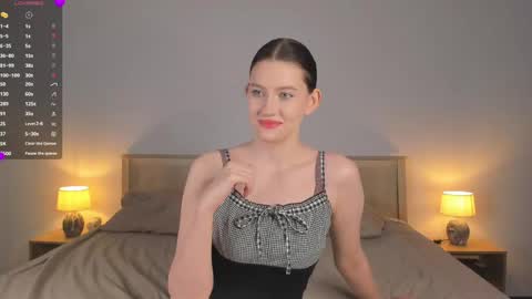 Snapshot of veolasil chatting on May 2026 07:07:02 PM Veola online show from May 2026 07:07:02 PM