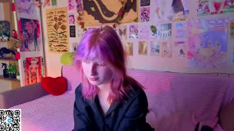 Erica online show from May 2026 08:14:01 PM