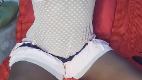 Snapshot of vera_bliss21 chatting on October 2025 08:26:01 AM vera_bliss21 online show from October 2025 08:26:01 AM