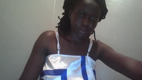 Snapshot of vera_bright chatting on February 2025 10:20:02 PM vera_bright online show from February 2025 10:20:02 PM