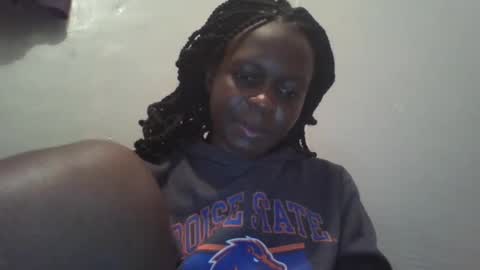 Snapshot of vera_bright chatting on February 2025 09:09:01 PM vera_bright online show from February 2025 09:09:01 PM