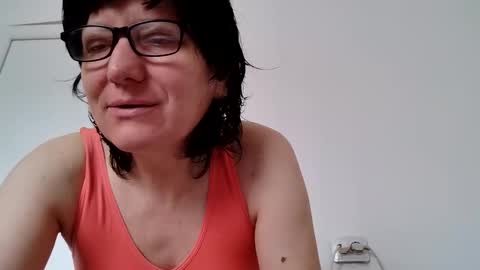 Vera online show from April 2026 06:25:01 AM