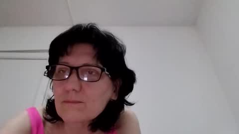Vera online show from April 2026 07:03:02 PM