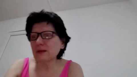 Vera online show from April 2026 07:58:02 PM