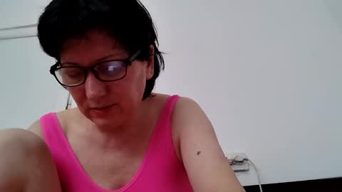 Vera online show from May 2026 12:46:01 PM