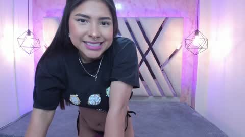 Snapshot of verabest chatting on December 2024 08:02:02 PM Domelipa online show from December 2024 08:02:02 PM