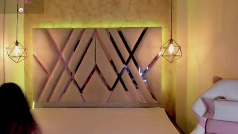 Snapshot of verabest chatting on February 2025 11:55:01 AM Domelipa online show from February 2025 11:55:01 AM