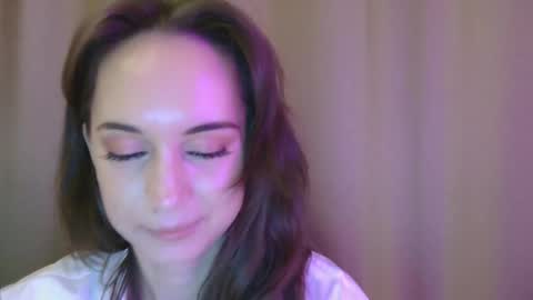 Una online show from October 2025 01:40:02 PM