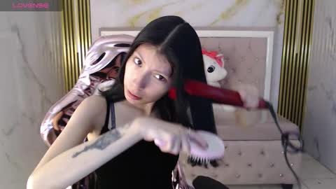 Snapshot of verana_s chatting on November 2025 08:09:01 PM Verana online show from November 2025 08:09:01 PM