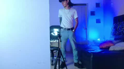 vergil_noir online show from July 2026 04:16:01 AM