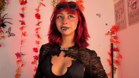 Snapshot of verhona_vlad chatting on October 2025 12:05:01 PM verhona_vlad online show from October 2025 12:05:01 PM