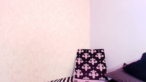 Vero online show from October 2025 03:12:02 AM