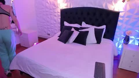 Vero online show from October 2025 11:53:01 AM