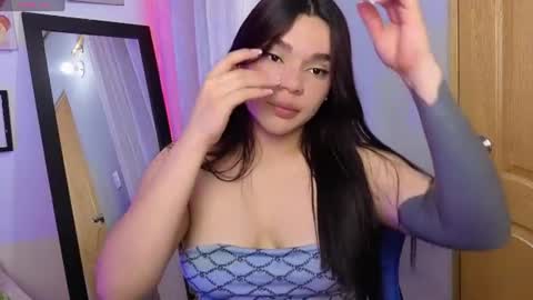 veronica_118 online show from June 2026 04:50:01 AM