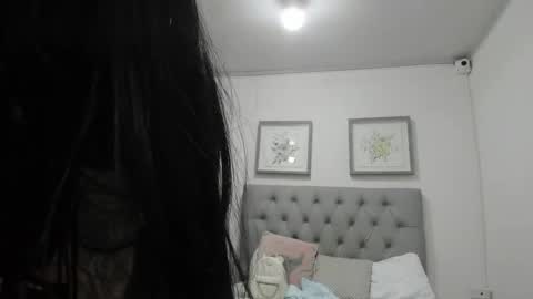 Snapshot of veronica_19_ chatting on February 2025 01:46:02 AM VERONICA online show from February 2025 01:46:02 AM