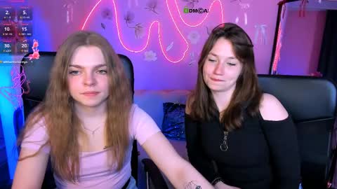 Snapshot of veronica_bubble chatting on May 2026 07:20:01 PM Ronni online show from May 2026 07:20:01 PM