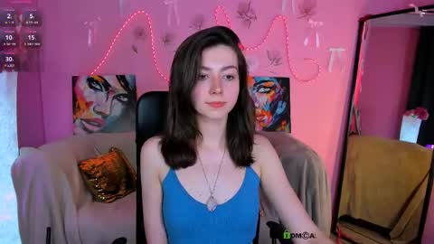 Snapshot of veronica_bubble chatting on May 2026 07:10:01 PM Ronni online show from May 2026 07:10:01 PM