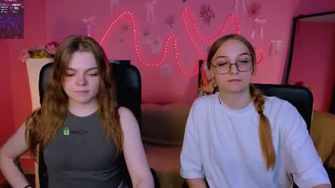Ronni online show from June 2026 07:17:02 PM