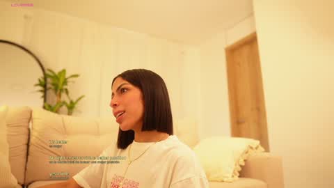 Veronica online show from December 2024 11:49:01 AM