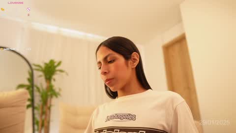 Veronica online show from January 2025 02:21:01 PM