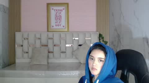 veronicaa_s online show from April 2026 08:42:02 PM
