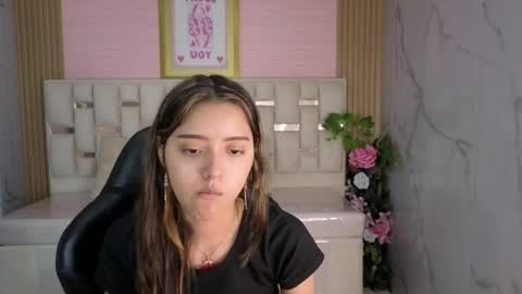 veronicaa_s online show from May 2026 08:38:02 PM