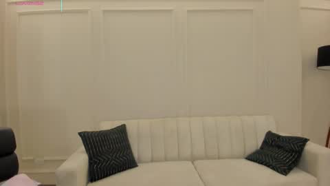 Vero  online show from December 2025 10:20:02 AM