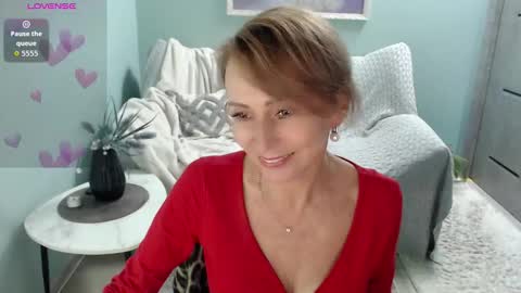 Helen online show from September 2025 04:47:01 AM
