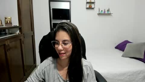 Veronica Miller online show from May 2026 02:19:02 AM