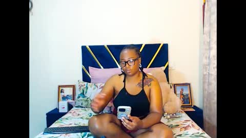 veronicarod1 online show from February 2026 01:48:02 AM