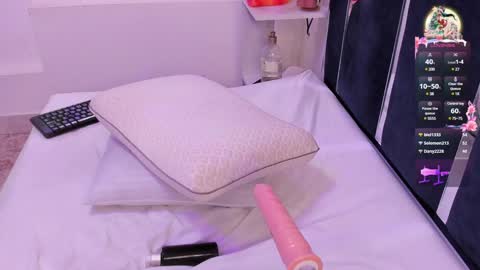 Veronica online show from December 2024 05:44:02 PM