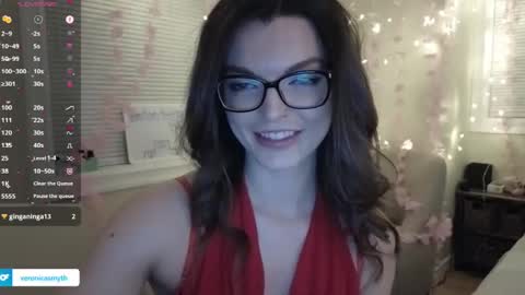 Snapshot of veronicasmyth chatting on February 2025 11:25:02 PM Veronica 3 online show from February 2025 11:25:02 PM