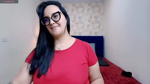 Snapshot of veroniicabbw chatting on December 2024 04:31:01 PM veroniicabbw online show from December 2024 04:31:01 PM