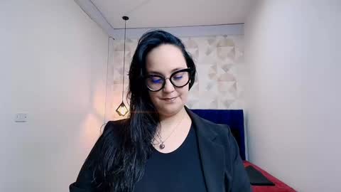 Snapshot of veroniicabbw chatting on December 2024 11:57:02 AM veroniicabbw online show from December 2024 11:57:02 AM