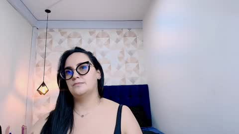 Snapshot of veroniicabbw chatting on December 2024 06:31:01 PM veroniicabbw online show from December 2024 06:31:01 PM