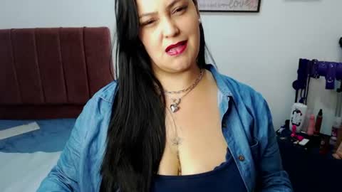 Snapshot of veroniicabbw_ chatting on June 2026 12:36:02 PM veroniicabbw_ online show from June 2026 12:36:02 PM