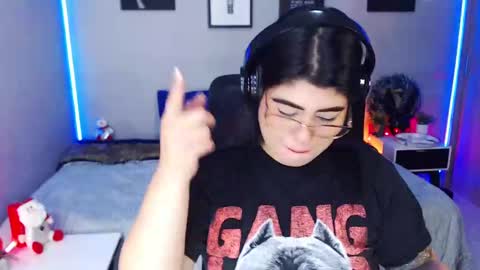 Miss Veronika online show from December 2024 01:49:02 PM