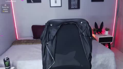 Miss Veronika online show from February 2025 03:10:01 PM