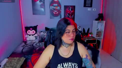 Miss Veronika online show from September 2025 11:37:01 AM