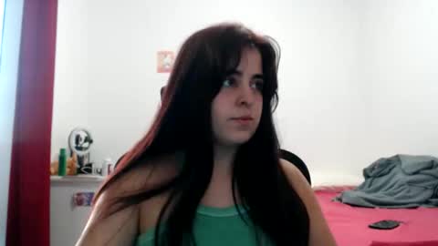Snapshot of veruca99 chatting on June 2026 08:35:01 PM veruca99 online show from June 2026 08:35:01 PM