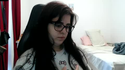 Snapshot of veruca99 chatting on July 2026 01:28:01 PM veruca99 online show from July 2026 01:28:01 PM