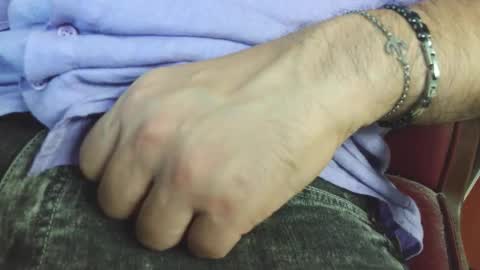 Erik online show from September 2025 05:33:01 AM