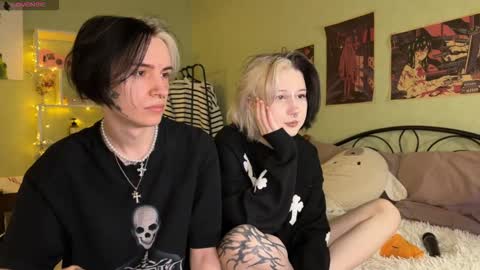 veryraretwins online show from October 2025 07:55:02 PM