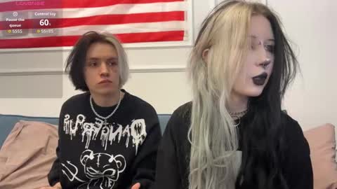 Snapshot of veryraretwins chatting on February 2026 01:51:01 AM veryraretwins online show from February 2026 01:51:01 AM