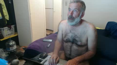 hairy man online show from February 2026 01:07:02 AM